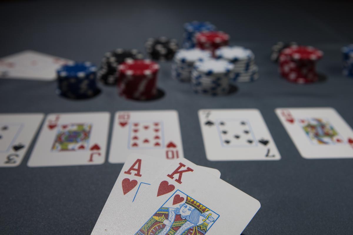 Poker apparati pravila igre besplatne