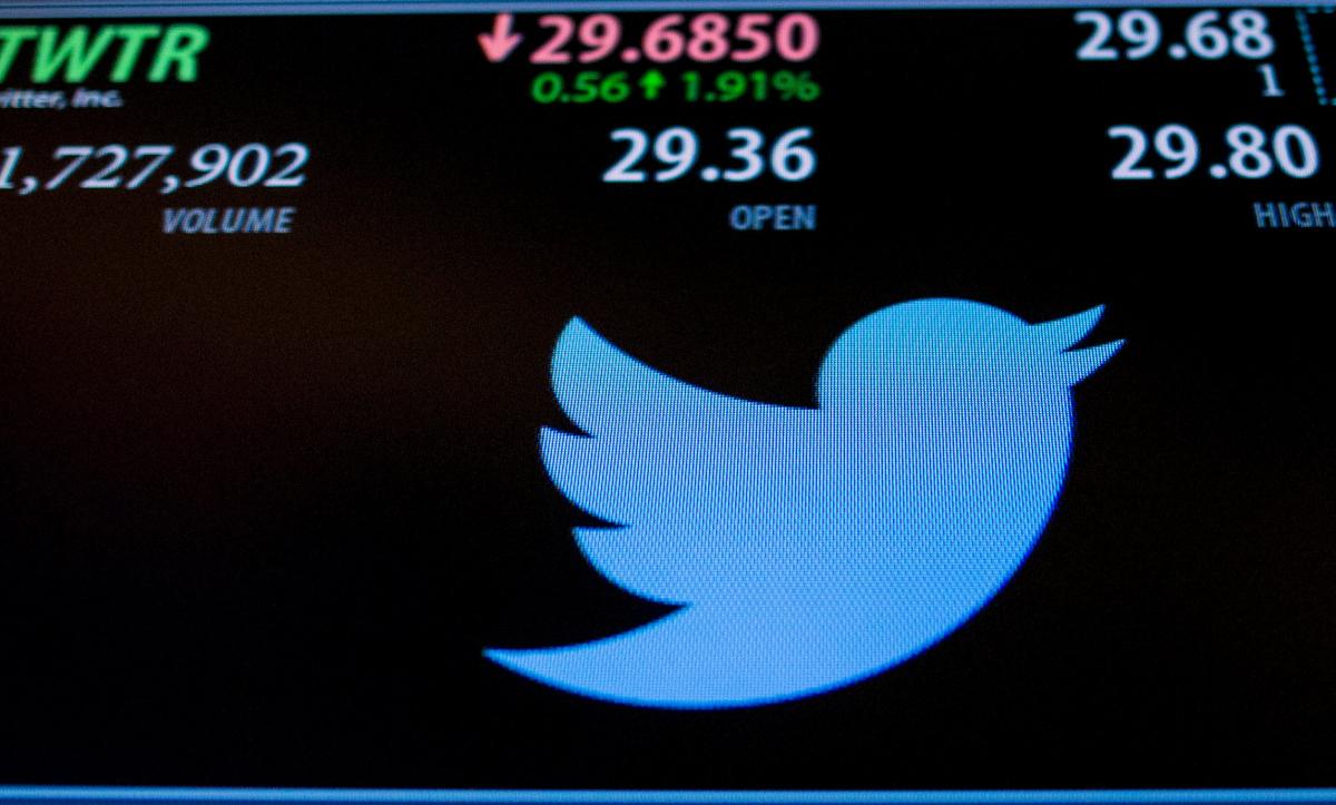 Zapis predsednika SDS-a na družbenem omrežju Twitter je bil po mnenju sveta za odziv na sovražni govor seksističen. Foto: Reuters