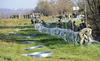 Slovenian troops have started erecting a fence along the border with Croatia at the villages of Veliki Obrež and Gibina to stem the flow of refugees. Foto: BoBo