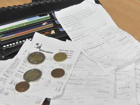 Na predbožični večer smo iz denarnic vzeli več kot 100 milijonov evrov