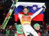 Peter Prevc je bil na letošnji turneji neverjeten in je v seštevku turneje kar za 26,5 točke ugnal Severina Freunda. Foto: Reuters