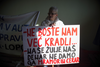 Sindikat delavcev migrantov je ogorčen nad ustavitvijo referendumskih postopkov. Foto: Miloš Vujinović/BoBo