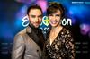 Gostitelja treh evrovizijskih večerov bosta Petra Mede in Måns Zelmerlöw. Foto: SVT
