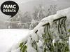 Sneženje je ta teden v Sloveniji povzročilo veliko nevšečnosti. Foto: Srdjan Živulović/BoBo/MMC RTV SLO