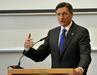 Predsednik republike Borut Pahor je na mednarodnem forumu v Dubrovniku opozoril, da se je treba izogniti novim delitvam na Zahodno in Vzhodno Evropo. Foto: BoBo