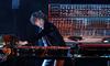 Jean-Michel Jarre je leta 2008 celotno turnejo zgradil okrog analognih sintetizatorjev. Foto: Reuters