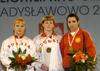 Natalija Zabolotna (na fotografiji z zlato medaljo na EP-ju 2006) si je do uspehov pomagala na prepovedan način. Foto: EPA