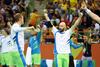 V slovenskem taboru se zavedajo pomembnosti bližnjih tekem in so trdno odločeni, da nadaljujejo kontinuiteto nastopov na svetovnih prvenstvih. Na lanskem mundialu v Franciji so zasijali v polnem sijaju in osvojili odličje bronastega leska, pred tem pa so še sedemkrat nastopili na svetovnih prvenstvih. Foto: www.alesfevzer.com