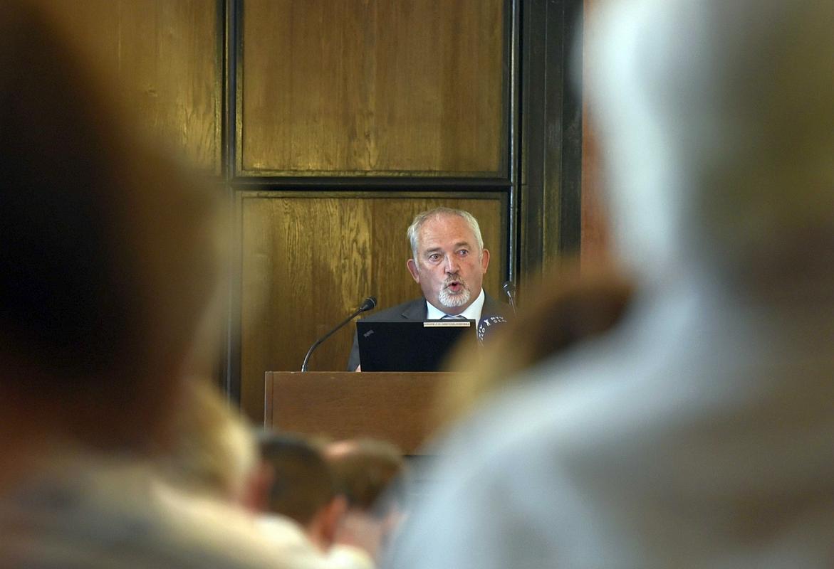 Skupščina ZZZS je potrdila rebalans finančnega načrta za letošnje leto, po katerem bodo tako prihodki kot odhodki zavoda presegli načrtovane. Foto: BoBo