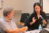 Jelo Krečič pri promociji njenega prvenca, ki je pred kratkim izšel v angleščini, podpira mož Slavoj Žižek. Foto: Veleposlaništvo RS Washington