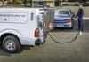 S storitvijo concierge Volvovim strankam ne bo treba na črpalko, temveč jim bodo gorivo pripeljali ter napolnili rezervoar. Foto: Volvo Foto:
