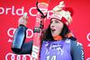 Federica Brignone se je tretjič v karieri veselila zmage na tekmah svetovnega pokala (Sölden 2015 veleslalom, Soldeu 2016 superveleslalom). Na prvi progi je bila najhitrejša, v finalu pa je imela osmi čas in je bila enajst stotink počasnejša od Mete Hrovat. Foto: EPA