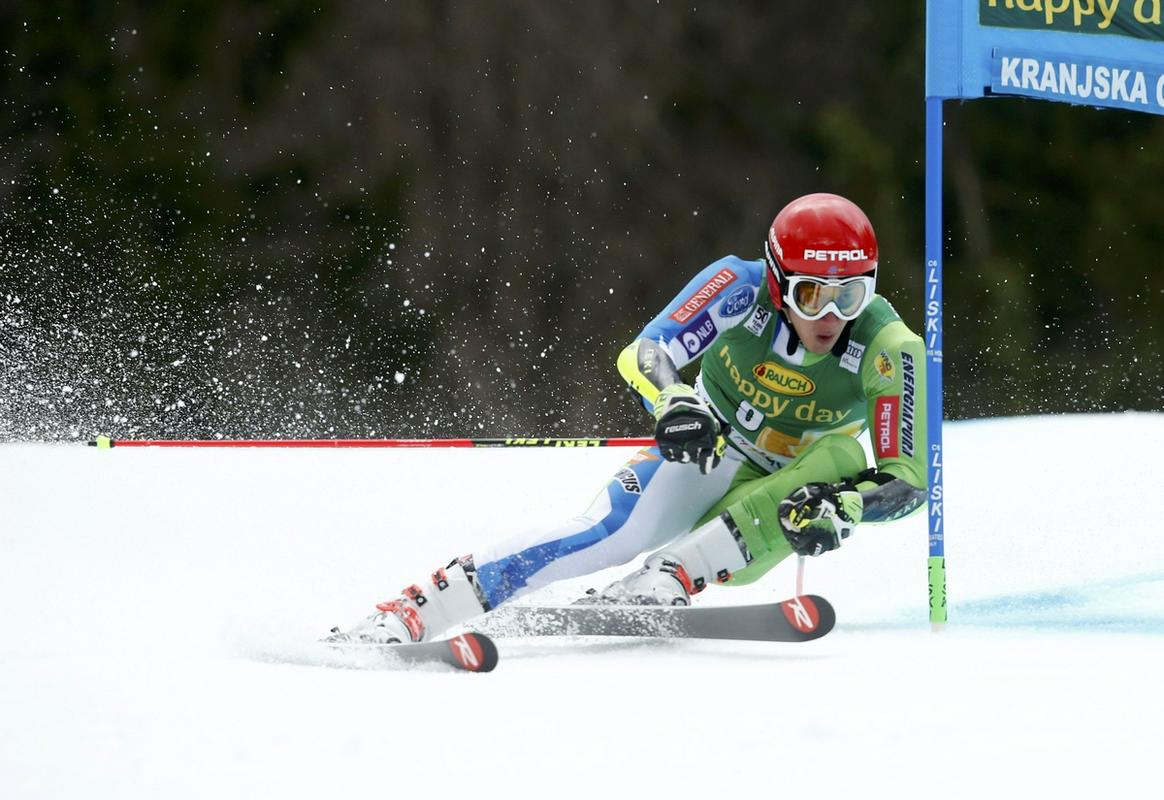 Žan Kranjec je bil v tej sezoni trikrat na zmagovalnem odru veleslalomskih tekem svetovnega pokala. V Adelbodnu je zmagal, v Söldnu in v Alti Badii pa je bil tretji. Foto: Reuters Žan Kranjec je bil v tej sezoni trikrat na zmagovalnem odru veleslalomskih tekem svetovnega pokala. V Adelbodnu je zmagal, v Söldnu in v Alti Badii pa je bil tretji. Foto: Reuters