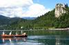 Strategija slovenskega turizma, ki bo slovenske davkoplačevalce stala 64 tisoč evrov, bi morala biti glede na razpis končana že marca, vendar je glavni nosilci turistične dejavnosti še niso videli. Foto: BoBo
