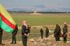 Kurdski borci na severu Sirije ob meji s Turčijo. YPG je napovedal, da namerava do konca leta število vojakov povečati za dve tretjini, to je na 100.000. Foto: Reuters