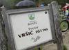 Trentarje in bovško občino je pred dnevi razjezila napoved direkcije za infrastrukturo o popolni zapori ceste čez Vršič. Foto: BoBo