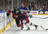 Jeff Skinner in Sergej Plotnikov