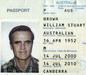 Avstralski diplomat William Stuart Brown je bil leta 2004 na Baliju aretiran in obsojen na 13 let zapora zaradi spolnega nasilja nad 13 in 15 let starima dečkoma. Foto: Reuters