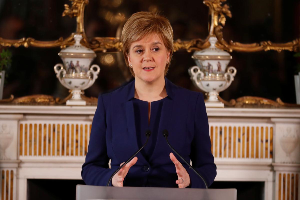 Škotska premierka Nicola Sturgeon bo kmalu predstavila tudi zakonodajo, ki bo postavila pravila za nov referendum. Foto: Reuters Škotska premierka Nicola Sturgeon bo kmalu predstavila tudi zakonodajo, ki bo postavila pravila za nov referendum. Foto: Reuters