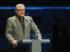 Dichter Brvar Empfänger der Poesie-Goldmünze
