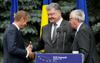 Na dvodnevnem političnem vrhu Ukrajine in EU-ja v Kijevu so se sestali tudi Predsednik Evropskega sveta Donald Tusk, ukrajinski predsednik Petro Porošenko in predsednik Evropske komisije Jean-Claude Juncker. Foto: Reuters