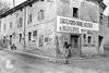 Marjan Pfeifer: Napisi po zidovih primorskih hiš v pričakovanju obiska mednarodne razmejitvene komisije, 3. 3. 1946