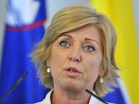 Romana Tomc: Evropska poslanka, ki je kariero začela na davčni upravi