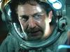 Gerard Butler igra znanstvenika, ki ob pomoči brata Maxa (Jim Sturgess) dobi nalogo, da razvozla napako satelitskega progama, beremo v napovedi filma. Foto: Kolosej