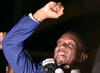 Mnangagwa je po vrnitvi v domovino množici privržencev obljubil zvestobo in nova delovna mesta. Foto: Reuters
