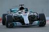 Lewis Hamilton je na izjemen način po smoli tekmecev osvojil prvo zmago v sezoni in tudi prevzel vodstvo v skupnem seštevku. Foto: Reuters