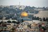 Jeruzalem ima močan verski, politični in simbolni pomen. Njegov končni status naj bi bil določen v okviru pogajanj med Izraelom, ki ga ima v celoti pod nadzorom, in Palestinci. Foto: Reuters