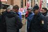 V Sindikatu prekarcev so zaradi položaja trafikarjev organizirali protest pred ministrstvom za delo. Foto: BoBo