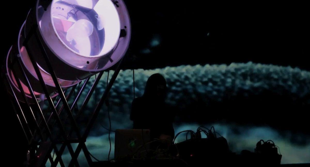 Aurelia 1+Hz / proto viva sonification