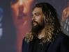 Momoa se je pred priključitvijo zvezdniški zasedbi igralcev v franšizi Liga pravičnih boril za nove vloge. Foto: Reuters