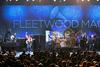 Fleetwood Mac je leta 1967 ustanovil Peter Green, skupina pa je ime dobila po dveh svojih članih, Micku Fleetwoodu in Johnu McVieju. Foto: Reuters