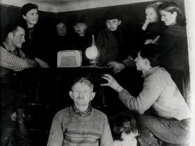 Radio se je znova oglasil