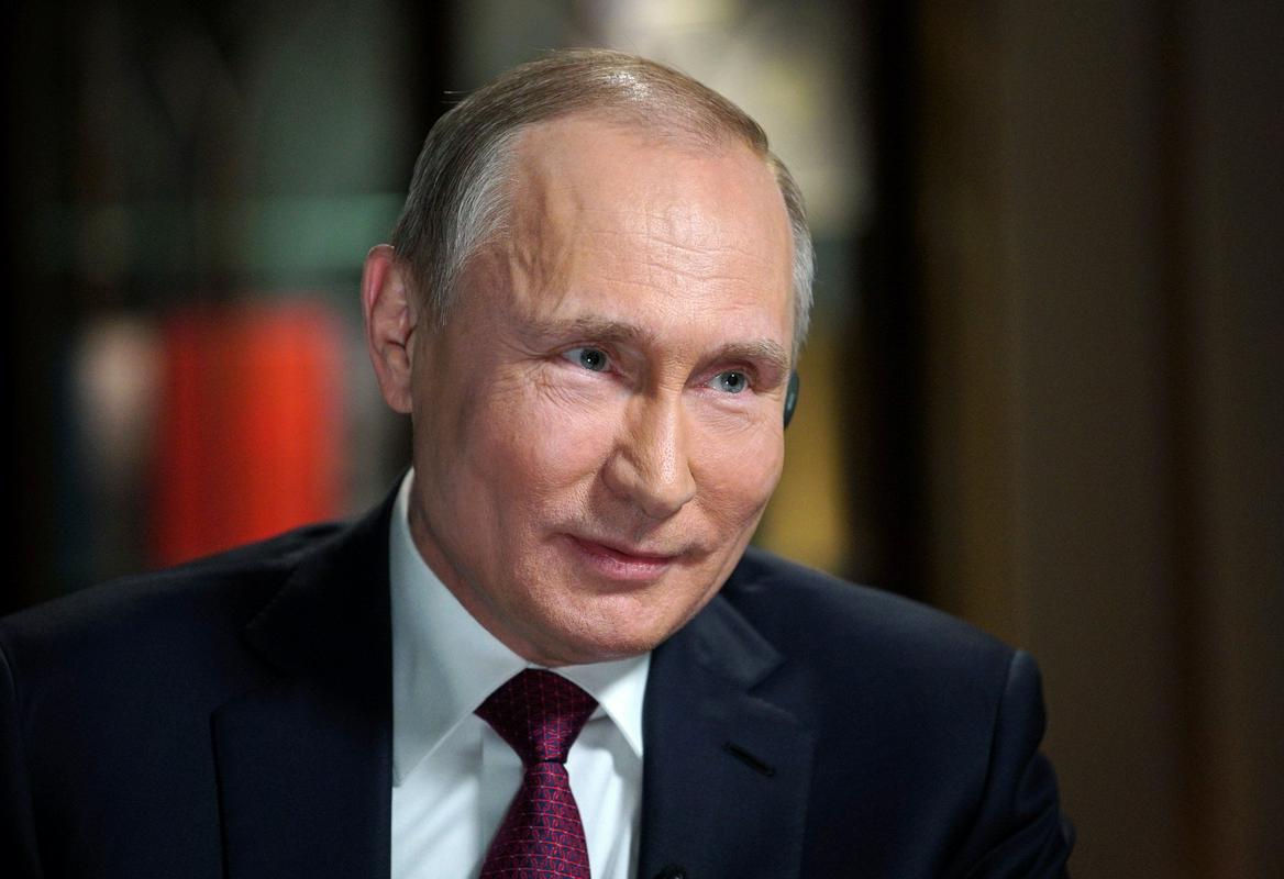 Obtožbe, da Putin stoji za zastrupitvijo, ne bi smeli jemati resno, je dejal njegov tiskovni predstavnik.  Foto: Reuters