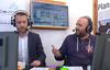 Imitatorja Jure Mastnak in Aleksander Pozvek sta se med prenosom prelevila v številne znane Slovence. Foto: MMC RTV SLO
