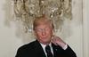 'Naj drugi zdaj poskrbijo za Sirijo. Zelo zelo hitro se bomo umaknili in se vrnili v domovino, kamor naši vojaki spadajo,' je dejal Trump prejšnji teden. Zdaj si je premislil. Foto: Reuters