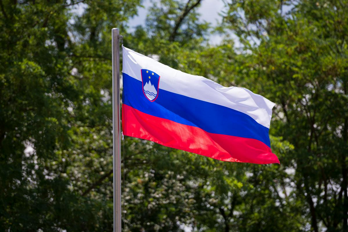 Slovenska zastava