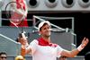 Novak Đoković je dvakrat osvojil turnir v Madridu. Leta 2011 je bil v finalu boljši od Rafaela Nadala, pet let pozneje je v finalu v treh nizih strl Andyja Murrayja. Foto: EPA