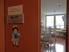 Tudi na mariborski pediatriji so med mladimi zaznali nekaj postcovidnih obolenj in zapletov