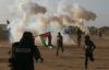 Izraelska vojska je v ponedeljek ubila 60 palestinskih protestnikov. Mednarodna skupnost poziva k preiskavi dogodkov. Foto: Reuters