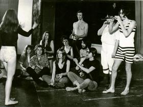 Gledališče Pupilije Ferkeverk in študentsko gibanje 1968-1972