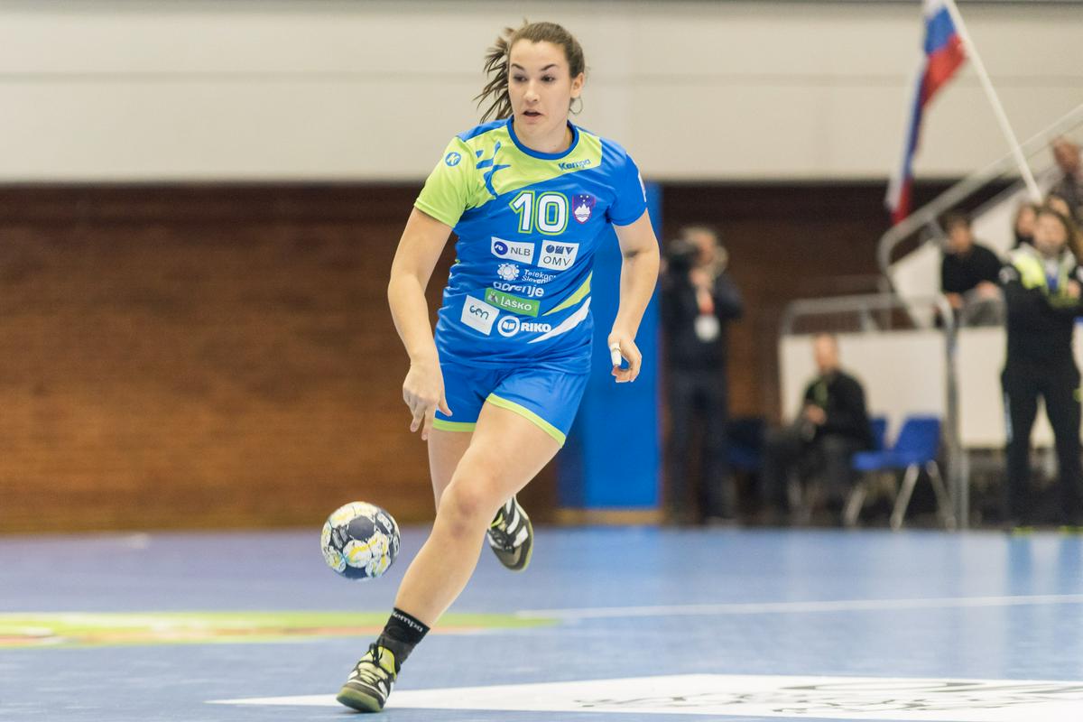 Tjaša Stanko bo s 45 goli najbrž najboljša strelka prvega skupinskega dela SP-ja 2019. Foto: www.alesfevzer.com Tjaša Stanko bo s 45 goli najbrž najboljša strelka prvega skupinskega dela SP-ja 2019. Foto: www.alesfevzer.com