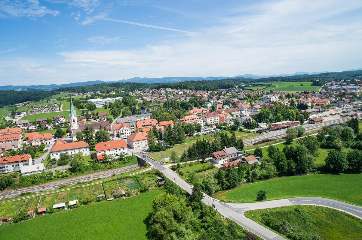 Panorama mesta Trebnje