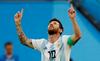 Messi se je končno prikazal v Rusiji. Osupljiv vodilni gol v 14. minuti in še vratnica v prostem strelu, a v drugem delu je manjkala njegova genialnost, nato pa je branilska naveza Mercado - Rojo poskrbela, da Argentina igra vsaj še eno tekmo na prvenstvu. Foto: Reuters