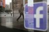 Družbeno omrežje Facebook naj bi manipuliralo z uporabniki, da ti delijo kar največ osebnih podatkov. Foto: Reuters