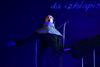 Deklica s strunami je sodobna dramska opera o violinistki, ki potuje z vlakom po Evropi. Med vožnjo in na postajah se izriše zgodba njenega življenja ... Foto: SNG Ljubljana/Peter Uhan