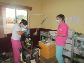 Slovenske zdravnice na Madagaskarju: Vsako jutro nas pozdravi vrišč otrok